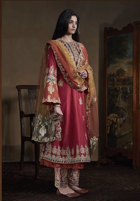 Rimple Harpreet Narula, Rimple Harpreet, Nikkah Bride Dress, Rimple And Harpreet Narula, Nikkah Bride, Red Kurta, Nikkah Dress, Indian Designer Suits, Desi Clothes