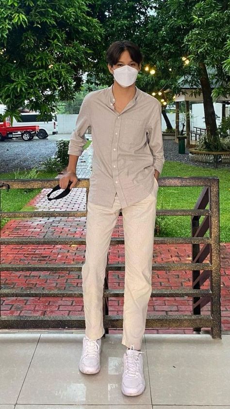 Outfit Cowo Casual Kemeja, Outfit Kemeja Pria Casual, Kemeja Outfit Pria, Outfit Kemeja Cowo, Outfit Cowo Simple, Outfit Pria Simple, Outfit Cowok Kemeja, Ootd Pria Simple, Ootd Cowo Simple