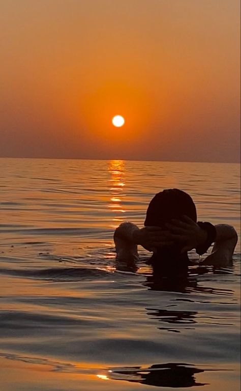 Strand Aesthetic, Beach Instagram Pictures, Summer Poses, Summer Picture Poses, Shotting Photo, 사진 촬영 포즈, Beach Photography Poses, Foto Tips, Beach Poses