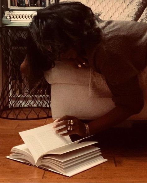 The Book Joint 📚 on Instagram: "Saturday’s Mood 😌 • Comment below & tell the most recent book you’ve purchased ⬇️📖 • (Wanna be featured on our page? Tag @thebookjoint_ in your pics😊) • SOURCE: @eniafe.isis • #wellreadblackgirl #diversereads #africandiaspora #bookstagram #bookcommunity #bibliophile #thebookjoint#blackbookstagram #booksofinstagram #bookstagrammer #bipocbookstagram #reading #diversespines #readmorebooks #bookworm #meetthebookstagrammer #bookrecommendations #currentlyreading #bl Reading Books Black Women, Editing Books Aesthetic, Reading More Books Aesthetic, Books Aesthetic Black Woman, Instagram Book Aesthetic, Reading Astethic Pictures, Autumn Aesthetic Black Women, Reading Asthetic Pics, Black Girls Reading Aesthetic