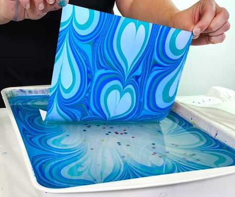 Marble Art Painting, Paint Marbling, Easy Marble Painting, Marble Paint, Water Marble, Water Marbling Art, Marbling Art, Water Marble Art, Diy Water Marbling