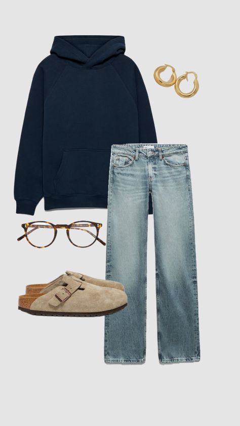 #ootd #clothes #outfit #outfitinspo #grwm  #birkenstocks #aritzia Outfits Boston Birks, Outfits For Birkenstocks, Cute Aritzia Outfits, Winter Outfits Shuffles, Brikenstoke Outfit, Blue Birkenstocks Outfit, Aerie Outfit Ideas, Birkenstock Winter Outfit, Aritzia Outfit Winter