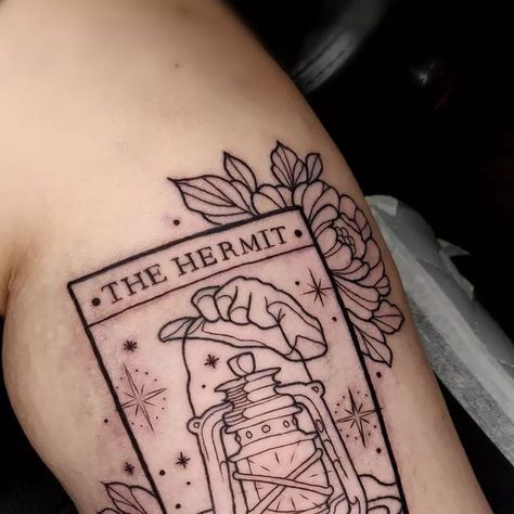 Robyn Parr on Instagram: "Today's tattoo! The Hermit, thank you Shana! 🖤" Hand Holding Lantern Tattoo, Hermit Tattoo, Lantern Drawing, Hermit Tarot, The Hermit Tarot, Lantern Tattoo, Tarot Card Tattoo, Tarot Tattoo, The Hermit