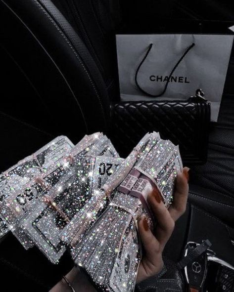 Sparkly Money Aesthetic, Money Wallpaper Iphone, Glitter Photography, Glam Aesthetic, Money Vision Board, Boujee Aesthetic, Beautiful Wallpapers For Iphone, Money Pictures, Iphone Wallpaper Girly