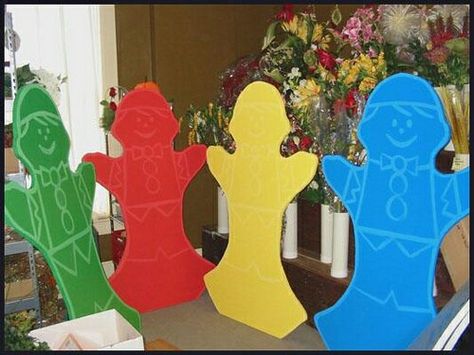 Cardboard cutout Candyland Characters, Candy Land Party, Candy Land Birthday Party, Hallowen Ideas, Candyland Birthday, Candyland Party, Candy Theme, Candy Land Theme, Candy Decorations