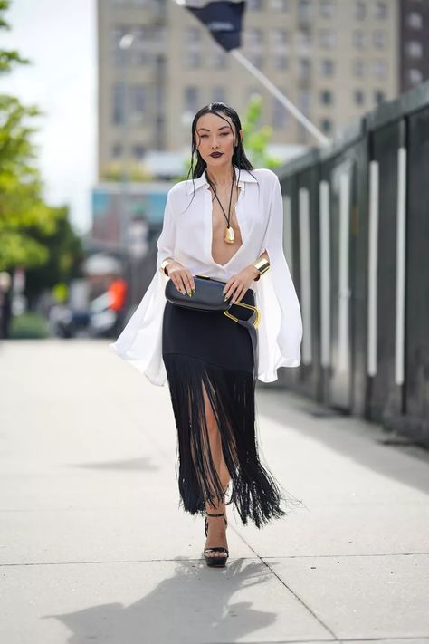 Fringe Outfits, Fringe Dress Outfit, Fringe Skirt Outfit, Fringe Outfit, Bright Jacket, Date Night Looks, Fringe Clothing, Statement Skirt, Column Skirt