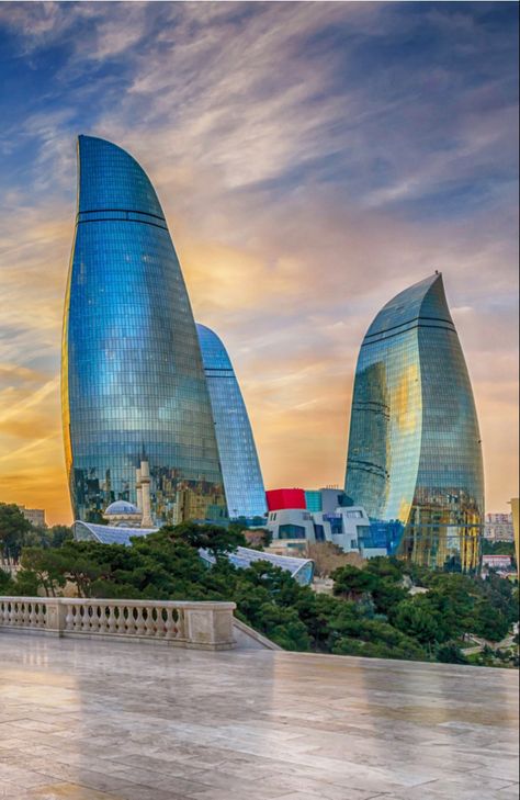 #baku #azerbaijan #city #travelphotography Azarbayjan Baku, Travel Azerbaijan, Azerbaijan Travel, Baku City, Menu Flyer, Visa Online, Family Devotions, Armenia Azerbaijan, Budget Holidays