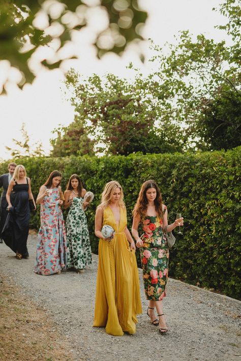 There Was a ’70s-Inspired Disco Party by the Sea at This Wedding in St. Tropez | Vogue Aloha Formal Attire, Italy Summer Wedding Guest, Italy Wedding Outfit Guest, Coordinating Wedding Guest Outfits, Block Heels Wedding Guest, Festive Garden Party Attire, What To Wear Beach Wedding Guest, Tropical Semi Formal Dress, Coastal Wedding Guest Outfit