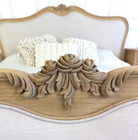 French Style Headboards, French Style Bedroom Furniture, French Style Home, Hot Wheels Room, French Furniture Bedroom, French Headboard, French Style Bed, Shabby Chic Bedroom Furniture, Chic Natural