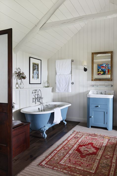 Cottage Bathroom Ideas, Seaside House, Cottage Bathroom, Cottage Interior, Seaside Cottage, Beach House Interior, Cottage Interiors, Stylish Bathroom, Dream House Interior