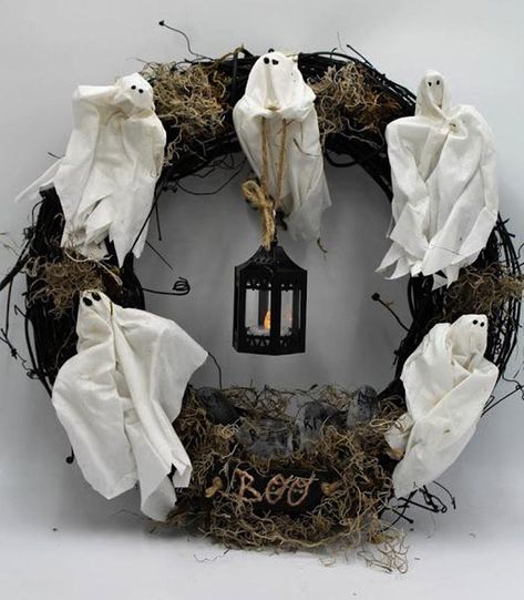 Halloween Entry Table, Glowing Lantern, Fabric Mache, Eenie Meenie, Ghost Wreath, Halloween Decorations To Make, Halloween Mesh Wreaths, Halloween Wood Crafts, Work Wreath