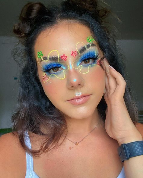 Spongebob Makeup, Spongebob Fashion, Edc Makeup, Makeup Ojos, Spongebob Birthday Party, Halloween Makeup Diy, Spongebob Birthday, Pride Makeup, Face Art Makeup