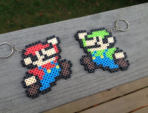 Hama Beads Mario, Melty Bead Designs, Mario Y Luigi, Hama Art, Modele Pixel Art, Pokemon Bead, Perler Creations, Melty Bead Patterns, Perler Crafts