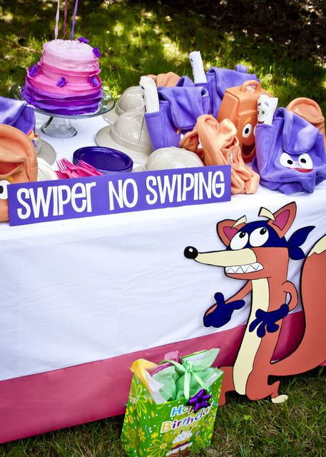 Good ideas here. I love the "Swiper no swiping" sign and Tico's Taco Bar - Dora party Swiper No Swiping, Dora The Explorer Birthday Party, Nella The Princess Knight, Explorer Birthday Party, Diego Go, Good Ideas, Mia 3, Dora The Explorer, Third Birthday