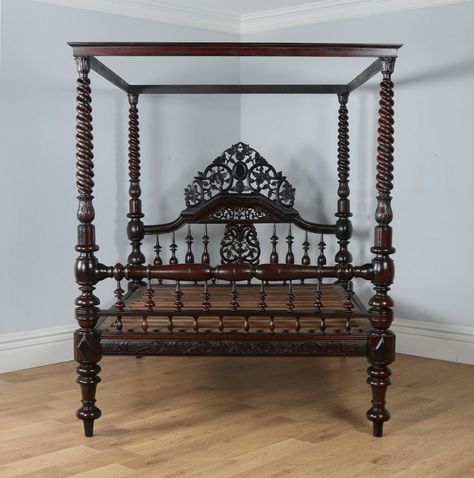 Antique 5ft 7” Victorian Anglo Indian Colonial Raj King Size Four Poster Bed (circa 1880) | 470205 | Sellingantiques.co.uk Style Canopy Bed, Luxury Wooden Bed, Tester Bed, Bedroom Set Designs, 4 Poster Beds, British Colonial Decor, Indian Bedroom Decor, Indian Bedroom, Colonial Furniture