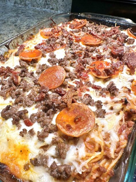 Meat Lovers Pizza Spaghetti - Cooking with Katie Cross Spaghetti Pizza Casserole Recipe, Meat Lovers Spaghetti, Pizza Spaghetti Bake, Meat Lovers Pizza Spaghetti Bake, Spaghetti Easy Recipe, Spaghetti Meals, Firehouse Meals, Pizza Spaghetti Casserole, Pork Side Dishes