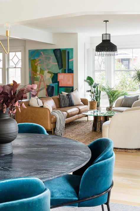 Modern Design in a Classic Massachusetts Victorian | Rue Victorian Modern, Colourful Living Room, Eclectic Living Room, A Living Room, Living Room Inspiration, Modern Living Room, Home Interior, Home Living Room, Room Inspiration