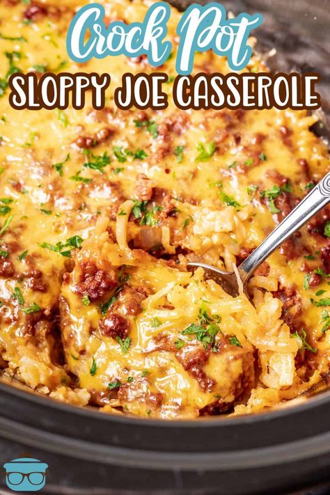 Crock Pot Sloppy Joe Casserole - The Country Cook Crock Pot Sloppy Joe, Crock Pot Sloppy Joes, Ground Beef Crockpot Recipes, Casserole Crockpot Recipes, Sloppy Joe Casserole, Crockpot Casserole, Easy Crockpot Dinners, Cook Dinner, Country Cook