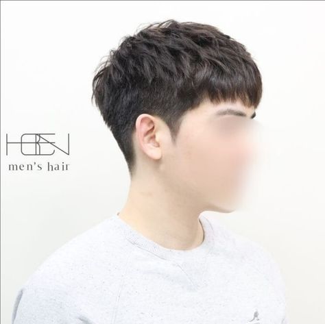 Hair Tips For Men, Very Short Hair Men, Asian Man Haircut, Mens Haircuts Short Hair, Aesthetic Hairstyles, Men Haircut Curly Hair, Asian Haircut, Korean Short Hair, Hair Style Korea