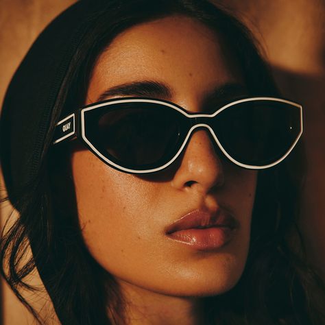 VICE VERSA Narrow Cat Eye Sunglasses – Quay Australia Street Shooting, نظارات شمسية, Trendy Sunglasses, Cat Eyes, Sport Style, Eyewear Accessories, Mode Vintage, For Love And Lemons, Sunglasses Vintage