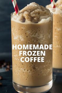 Frozen Coffee Drinks Recipes, Frozen Coffee Drinks, Blended Coffee Drinks, Coffee Smoothie Recipes, Coffee Recipe Healthy, Frappe Recipe, Dessert Oreo, Cold Coffee Recipes, Frappuccino Recipe