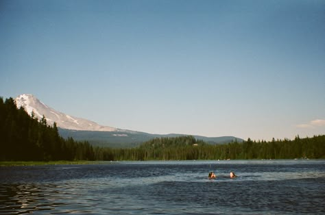 Mountains On Film, Mt Joy Aesthetic, Pnw Summer, Pnw Aesthetic, Mt Hood, Granola Girl, Summer Dream, Love Relationship, 35mm Film