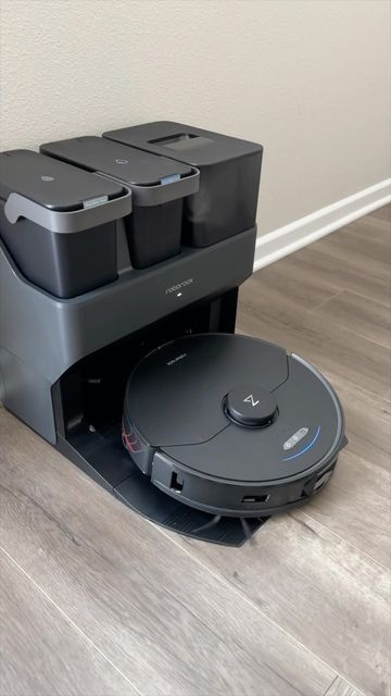 Robot Mop And Vacuum, Samsung Robot Vacuum, Tarah Dewitt, Vacuum Mop, Smart Vacuum, Mudroom Ideas, Cleaning Robot, Steam Mop, Clean Space