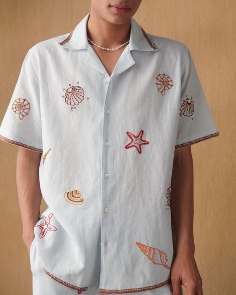 Embroidery Shirt Men, Hand Embroidered Shirt, Fashion Portfolio Layout, Printed Linen Fabric, Tropical Fashion, Trendy Shirt Designs, Batik Design, Half Sleeve Shirts, Applique Shirts