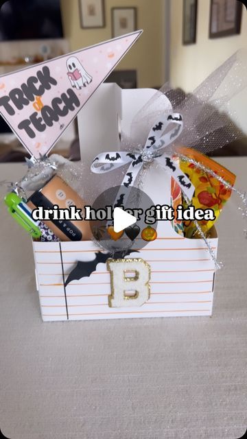 Halloween Teacher Survival Kit, Small Boo Baskets For Teachers, Cute Teacher Halloween Gifts, Teacher Halloween Basket, Halloween Gift Baskets For Coworkers, Boo Basket Teacher, Halloween Gift Ideas For Teachers, Boo Basket Ideas For Teachers, Teacher Gift Halloween