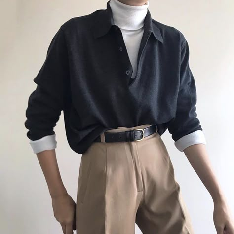 Vintage Male Outfits, Male Outfits Aesthetic, Turtleneck Outfit Men, Academia Aesthetic Outfit, Dark Academia Outfit, Outfit Dinner, Winter Outfits Aesthetic, Academia Outfits, Turtleneck Outfit