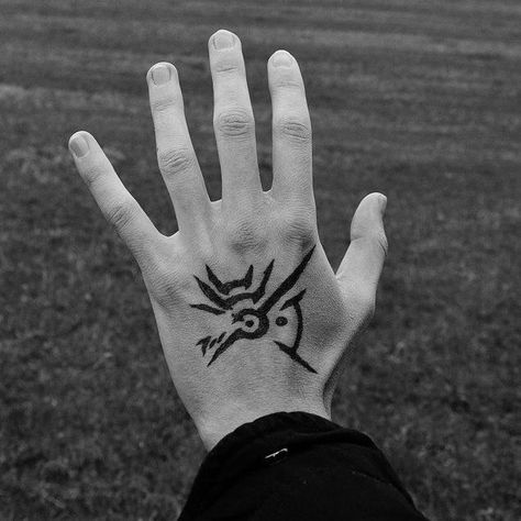 Corvo Attano Tattoo, Dishonored Tattoo Ideas, Outsider Tattoo, Gamer Tattoo Ideas, Gaming Tattoo Ideas, Cute Couple Tattoo Ideas, Void Tattoo, Game Tattoo Ideas, Cute Couple Tattoo