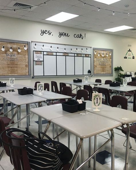 Classroom Decor High School, Classroom Makeover, Modern Classroom, Amazon Must Haves, History Classroom, High School Classroom, English Classroom, Middle School Classroom, New Classroom