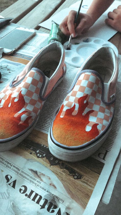 Custom Painted Vans, Paint Shoes, Customised Vans, Vans Custom, Custom Sneakers Diy, Painted Vans, Painted Sneakers, Shoes Ideas, Shoes Vans