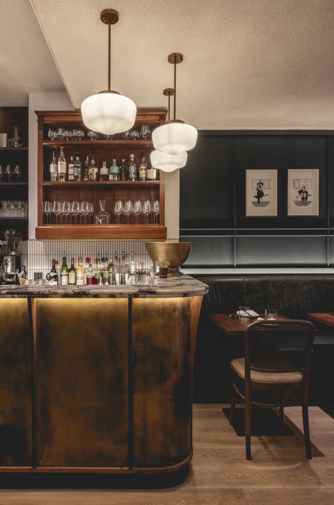 Antique Parisian chic meets the rustic British countryside in Studio Found's new Fitzrovia restaurant. | Material Source Rustic Restaurant Interior, Restaurant Station, Parisian Bistro, Bistro Restaurant, Rustic Restaurant, Timber Panelling, Education Inspiration, Private Dining Room, British Countryside