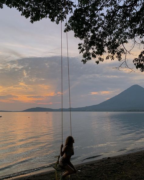 Ometepe Island Nicaragua, Nicaragua Aesthetic, Nicaragua Beaches, Backpacking Destinations, Ometepe, Hispanic Aesthetic, Nicaragua Travel, Fall Vacation, Fall Vacations