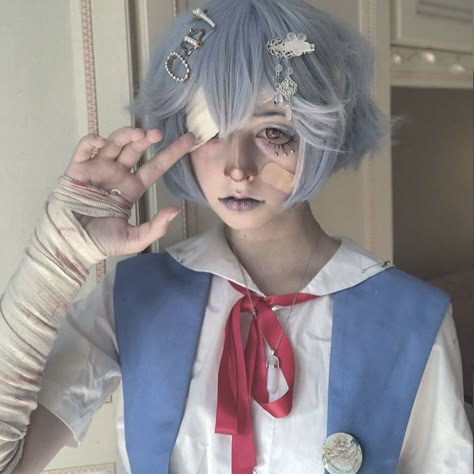 credit to owner ✿ Rei Evangelion, Evangelion Cosplay, Neon Evangelion, Rei Ayanami, Cosplay Tips, Cosplay Characters, Cute Cosplay, Cosplay Makeup, Best Cosplay