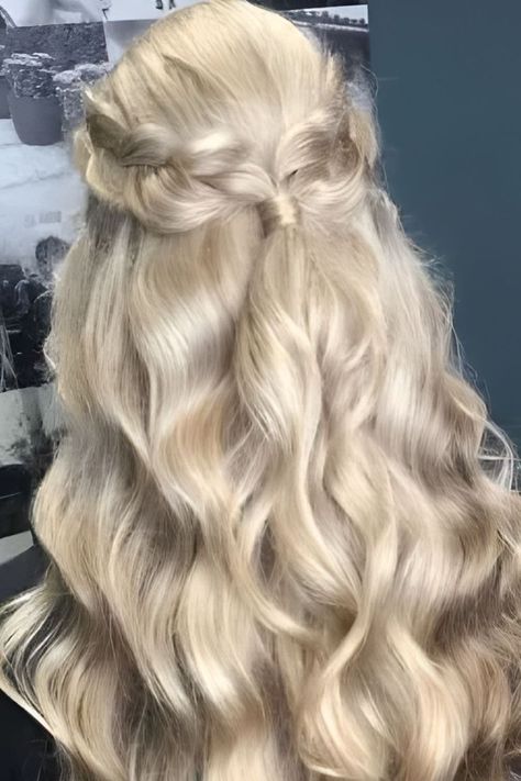 Greek Hairstyles Trendy Haircuts For Long Hair, Angelic Essence, Greek Goddess Hairstyles, Messy Braided Hairstyles, Butterfly Layers, 2024 Hair Trends For Women, Greek Hair, 2024 Hair Trends, Goddess Hairstyles