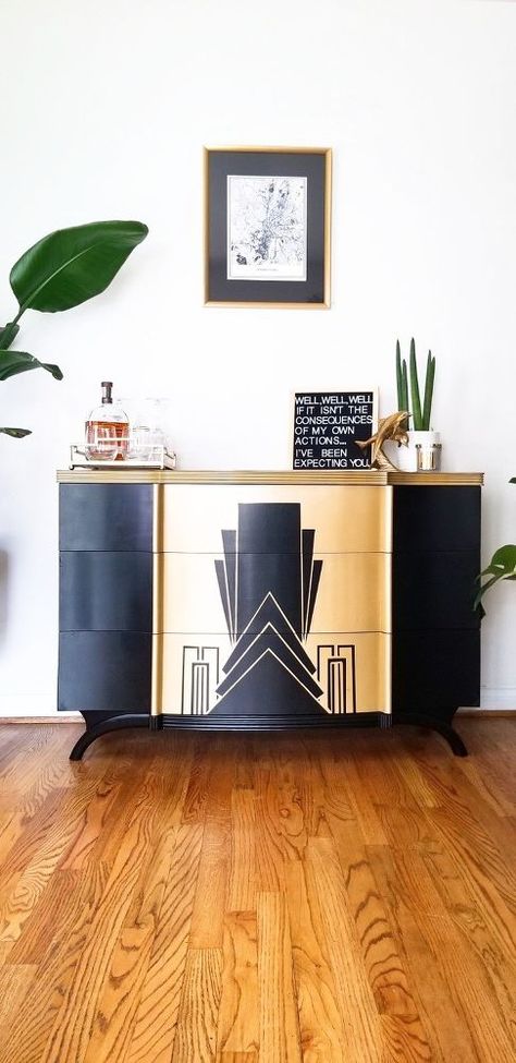 I always look for unique looking furniture (mostly mid century modern furniture) when I hunt for new pieces! I knew I liked the "bones" of this dresser but I was a bit hesitant at first. Then decided to just go for it and I didn't regret it! Check out the transformation ! And see my other pieces on Instagram @andreapalmai    Here is how it looked before! Cool lines but boring!    Once I decided on the color and design, I started filling the missing veneers with wood filler. Gave it a… Dresser Makeover Diy, Art Deco Dresser, Upcycling Furniture, Bedroom Furniture Makeover, Next Furniture, Summer Deco, Art Deco Bedroom, Wallpaper Retro, Diy Furniture Bedroom