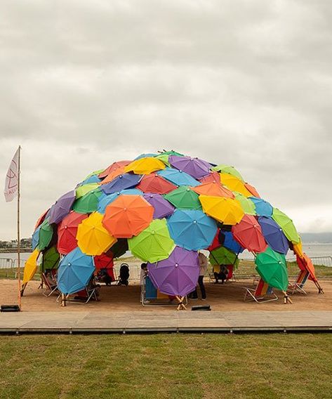 Colorful Umbrellas, Umbrella Art, Artist Collective, Stage Design, Public Art, Art Plastique, Magazine Design, Public Space, Installation Art