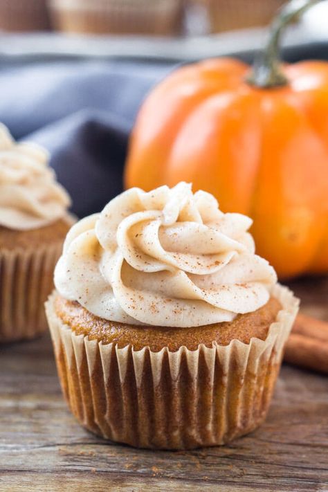 These pumpkin cupcakes with cinnamon cream cheese frosting are the only pumpkin cupcake recipe you need. They're moist, extra soft, filled with pumpkin spice and topped with the fluffiest, creamiest frosting around. #pumpkin #pumpkinspice #pumpkincupcakes #fallbaking #Thanksgiving #dessert #fall #cupcakes Pumpkin Cupcakes With Cinnamon Cream, Apple Cider Cupcakes, Apple Spice Cupcakes, Pumpkin Cupcake Recipes, Thanksgiving Cupcakes, Pumpkin Cupcake, Cinnamon Cream Cheese, Cream Cheese Frosting Recipe, Delicious Cream