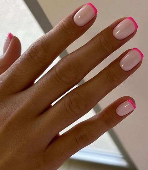 Women with Short French Tip Acrylic manicure Colored French Tip Dip Nails, Classy Summer Dip Nails, Short Blush Nails, Pink Bachelorette Nails, Biab Nails Summer, Blushing Nails, Pink Tip Nails, Pink French Nails, Milky Nails