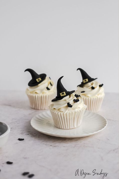 Easy Witch Hat Cupcakes for Halloween - A Dozen Sundays Witch Hat Cupcakes, Halloween Bakes, Halloween Cupcakes Decoration, Cupcakes For Halloween, Easy Vanilla Cupcakes, Hat Cupcakes, Halloween Food Cupcakes, Banana Walnut Muffins, Witch Cupcakes