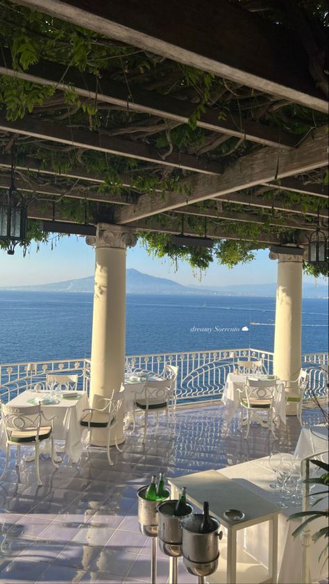 Bellevue Syrene Sorrento, Bellevue Syrene, Euro Tour, Sorrento Hotel, Italy Restaurant, Sorrento Italy, Rooftop Restaurant, Euro Summer, Summer 24