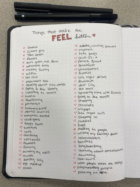 journaling ideas! “things that make me feel better.” Things To Make Me Feel Better Journal, Things That Make Me Happy Journal, Make Me Feel Better, Bullet Journal Lists, Bulletin Journal, Dear Dairy, Journal Questions, Journal Inspiration Writing, Happiness Journal