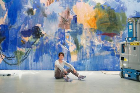 Canadian artist Megan Rooney invites us into her London studios as well as her temporary studio at Kettle's Yard in Cambridge. Megan Rooney, Megan Rooney Artist, Lyrical Abstraction, Louis Vuitton Collection, Institute Of Contemporary Art, Tech Art, Event Exhibition, Art Basel, Canadian Artists