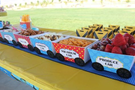 Cars Birthday Party Food, Train Party Food, Train Birthday Party Food, Train Birthday Party Decorations, Train Birthday Theme, Train Party Favors, Train Theme Birthday Party, Thomas Birthday Parties, Thomas The Train Birthday Party