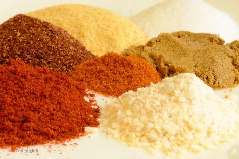 Homemade Doritos, Spicy Sweet Chili Doritos, Doritos Recipes, Dorito Chip, Chip Seasoning, Homemade Dry Mixes, Homemade Spice Mix, Spice Blends Recipes, Homemade Chips