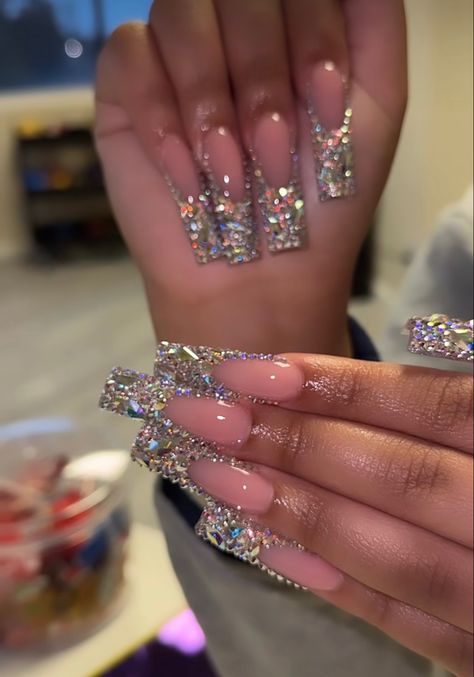 Acrylic Nails Bling, Sliver Nails, Nail Designs Bling, Prom Nails Silver, Kawaii Charms, Long Acrylic Nail Designs, Colored Acrylic Nails, Nails Design With Rhinestones, Stickers Kawaii