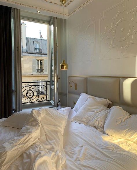 Bedroom Aesthetic Dark, Old Money House, French Apartment, Parisian Apartment, Dream Apartment, Open Window, Bedroom Aesthetic, Agra, Dream Bedroom