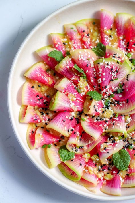 Watermelon Radish Salad & Miso Scallion Vinaigrette - Food My Muse Watermelon Radish Salad, Salad Recipe Ideas, Watermelon Radish, Radish Salad, White Miso, Potato Peeler, Idee Pasto Sano, Radishes, The Taste